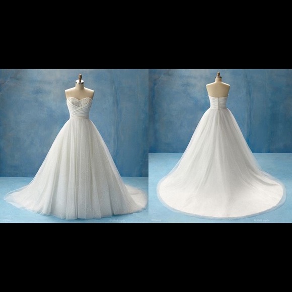 Alfred Angelo Disney Cinderella 205 Wedding Dress - Picture 12 of 13